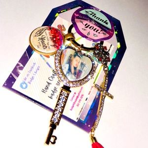 Custom photo keychains